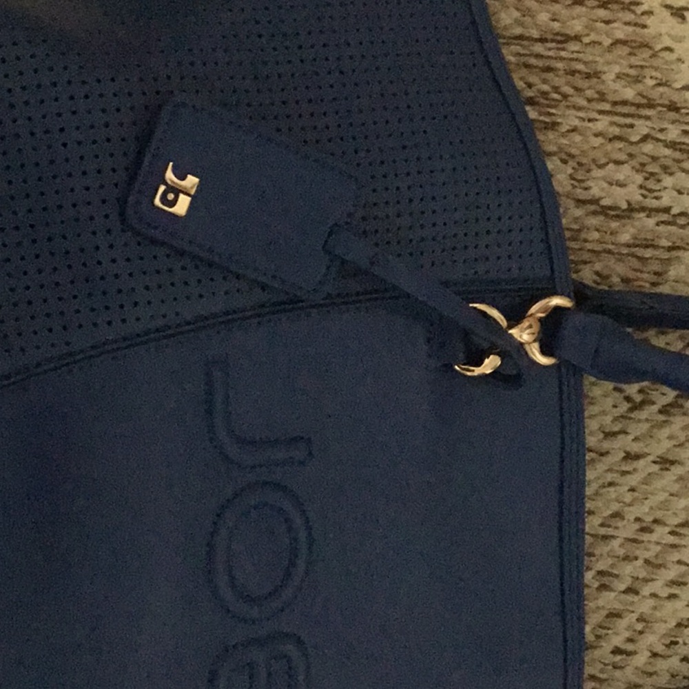 Handbag - Picture 4 of 6